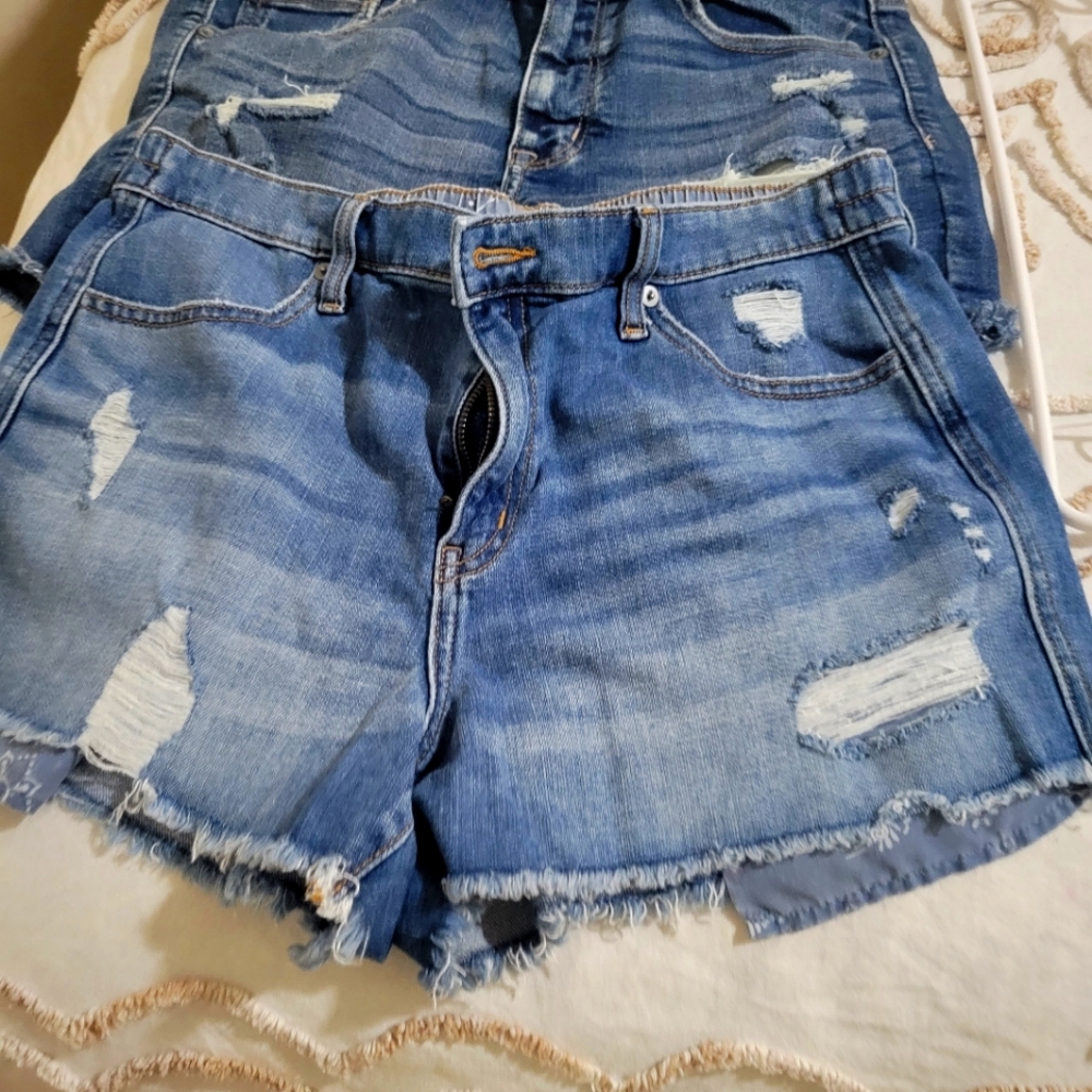 Arie Shorts